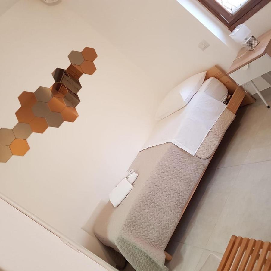B&B Da Mary มาเจ็นตา ภายนอก รูปภาพ